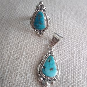 Running Bear Navajo Turquoise Ring Pendant Set